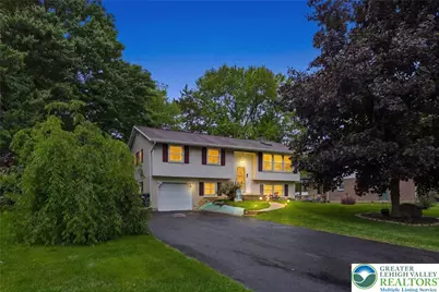 3635 Stephen Crane Lane, Hanover Twp, PA 18017 - Photo 7