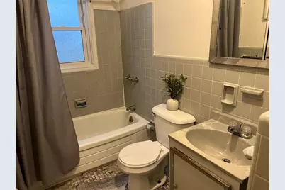435 W Main Street, Pen Argyl Boro, PA 18072 - Photo 15