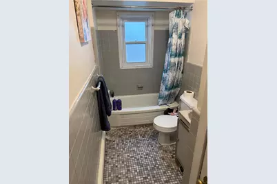 435 W Main Street, Pen Argyl Boro, PA 18072 - Photo 19