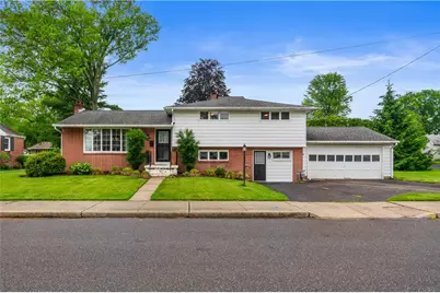 300 S 9th Street, Quakertown Boro, PA 18951 - Photo 1