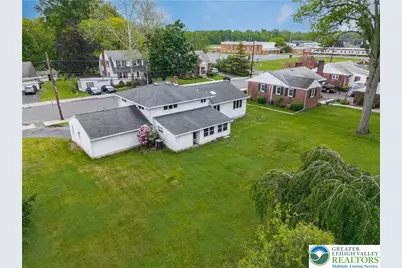 300 S 9th Street, Quakertown Boro, PA 18951 - Photo 3
