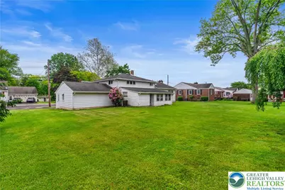 300 S 9th Street, Quakertown Boro, PA 18951 - Photo 5