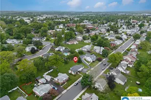 300 S 9th St, Quakertown Boro, PA 18951 - Photo 7