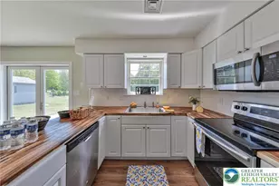 209 Terrace Dr, Chestnuthill Twp, PA 18353 - Photo 11