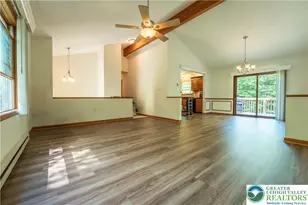 2726 Oak Ln, Chestnuthill Twp, PA 18353 - Photo 7