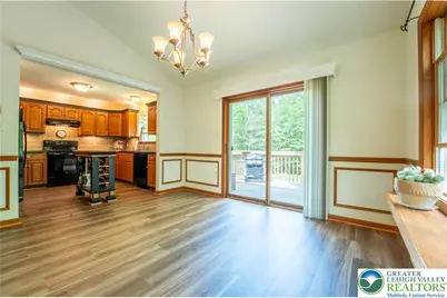 2726 Oak Lane, Chestnuthill Twp, PA 18353 - Photo 9