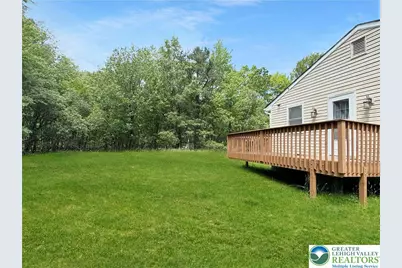 183 Island Drive, Tobyhanna Twp, PA 18334 - Photo 11