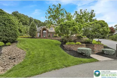 212 Hillview Circle, Berkley, PA 19533 - Photo 5