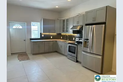 134 S 3rd Street #Apt B, Coplay Boro, PA 18037 - Photo 7