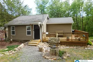 41 Reeder St, Mount Pocono, PA 18344 - Photo 1