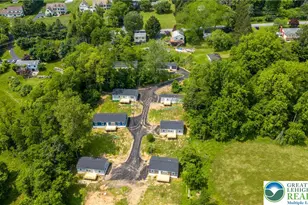 465 Royal Manor, Williams Township, PA 18042 - Photo 1