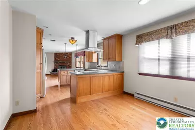 8034 Valley View Road, East Allen Township, PA 18067 - Photo 9