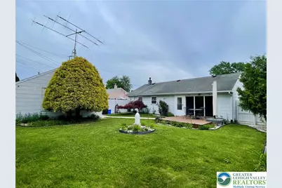 2001 Aripine Avenue, Bethlehem City, PA 18018 - Photo 5