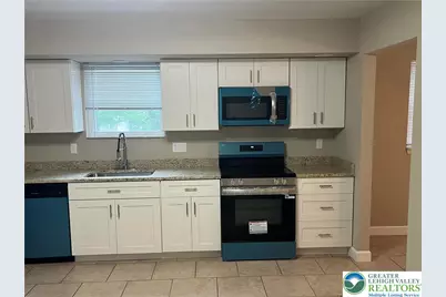 2013 W Columbia Street, South Whitehall Township, PA 18104 - Photo 5