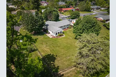 4835 Aberdene Street, Upper Saucon Township, PA 18034 - Photo 3