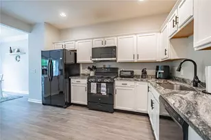 5223 Chandler Way, South Whitehall Township, PA 18069 - Photo 13
