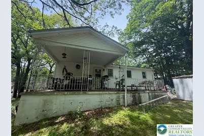 8 Laurel Lane, Mount Pocono, PA 18344 - Photo 3