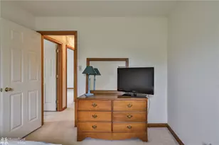 7049 Carriage Dr, Upper Saucon Township, PA 18036 - Photo 25