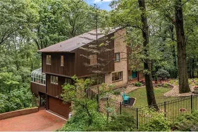 3385 Woodbridge Circle, Bethlehem City, PA 18017 - Photo 3