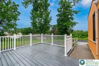1065 Macarthur Road, Whitehall Township, PA 18052 - Photo 11
