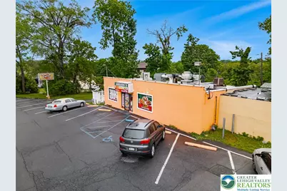 1065 Macarthur Road, Whitehall Township, PA 18052 - Photo 25