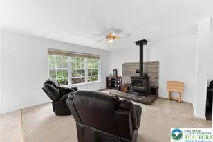 2330 Southridge Dr, Price Twp, PA 18302 - Photo 5