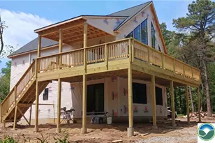 545 S Old Stage Rd, Penn Forrest, PA 18210 - Photo 1