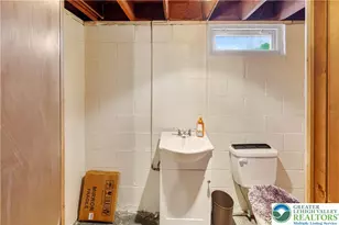 1822 Elmwood Dr, Whitehall Township, PA 18052 - Photo 35