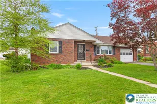 1822 Elmwood Dr, Whitehall Township, PA 18052 - Photo 3