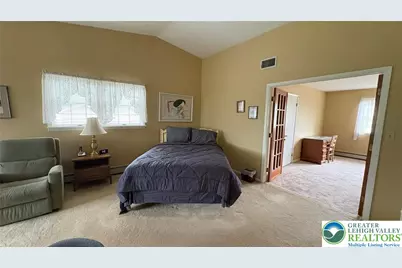 3946 Walbert Avenue, South Whitehall Township, PA 18104 - Photo 15