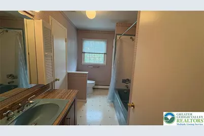 3946 Walbert Avenue, South Whitehall Township, PA 18104 - Photo 25