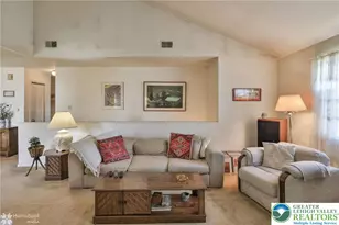 102 Drift Ct, Bethlehem City, PA 18020 - Photo 5