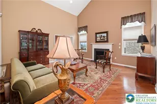 290 Inverness Cir, Williams Township, PA 18042 - Photo 9