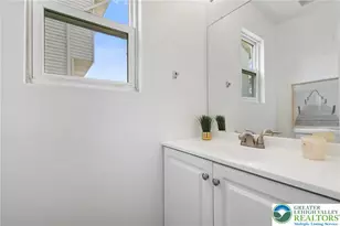 22 E Emaus Ave, Allentown City, PA 18103 - Photo 11