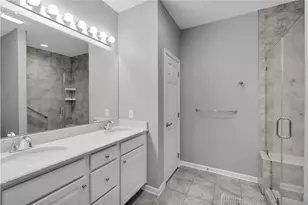 1011 Resolution Dr, Bethlehem City, PA 18017 - Photo 25