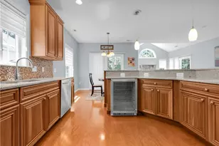 1011 Resolution Dr, Bethlehem City, PA 18017 - Photo 15