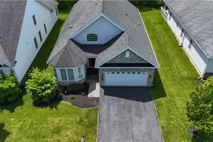 1011 Resolution Dr, Bethlehem City, PA 18017 - Photo 3