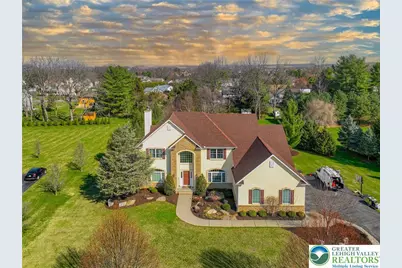 4544 Oakwood Lane, Lower Nazareth Twp, PA 18064 - Photo 3
