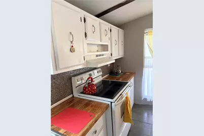 4561 Homestead Drive, Coplay Boro, PA 18037 - Photo 5