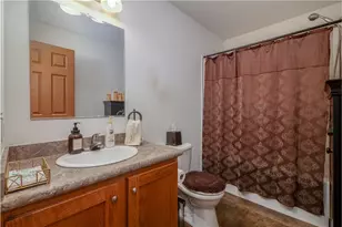 5250 Brunswick Ln, Macungie Boro, PA 18062 - Photo 17