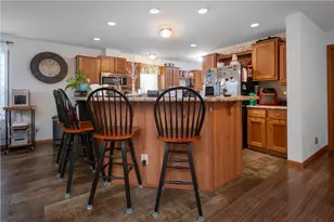 5250 Brunswick Ln, Macungie Boro, PA 18062 - Photo 9