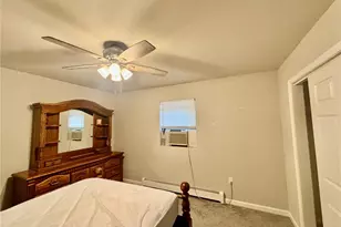 1510 Spring St, Hamilton Twp, PA 18353 - Photo 9