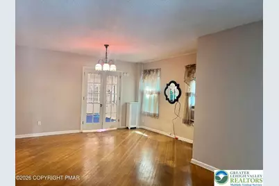 111 W Broadway, Jim Thorpe, PA 18229 - Photo 3