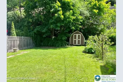 111 W Broadway, Jim Thorpe, PA 18229 - Photo 25