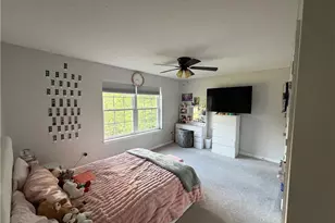 135 Tannenbaum Way, Pocono Twp, PA 18332 - Photo 19