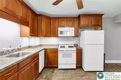 46 W Saucon Street, Hellertown, PA 18055 - Photo 11