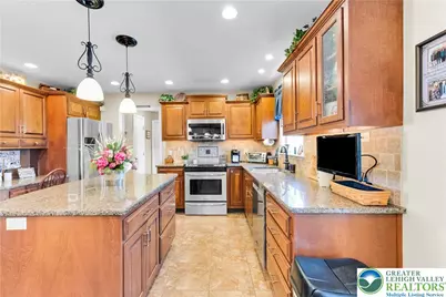 4059 Old Sentry Road, South Whitehall Township, PA 18104 - Photo 9