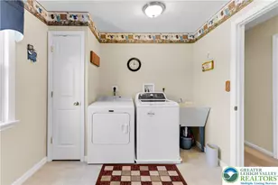 4059 Old Sentry Rd, South Whitehall Township, PA 18104 - Photo 21