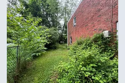 658 W Brookdale Street, Allentown City, PA 18103 - Photo 23