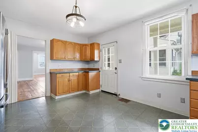 318 Northampton Street, Hellertown Boro, PA 18055 - Photo 9